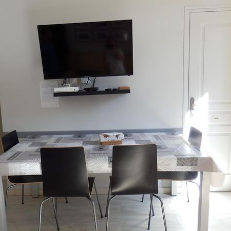 Agreable T2 Au Centre De Luchon Apartment Bagneres-de-Luchon Exterior photo